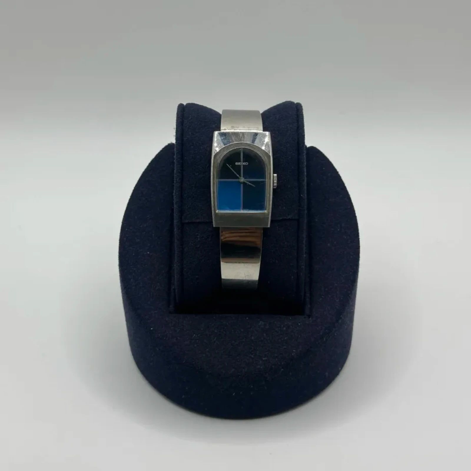Vintage 70s Seiko Asymmetric Deep Sea Blue Dial Wristwatch